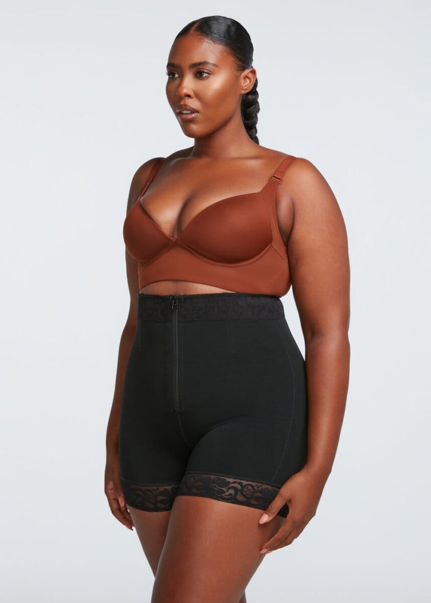 BootyBoosting Mid-Waist Zip Shorts